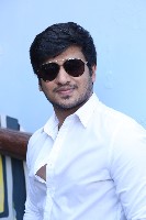 Hero Nikhil Siddharth Interview Photos